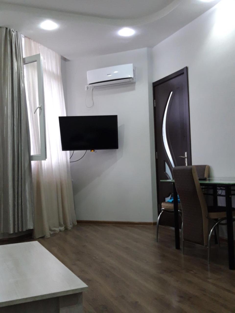 באטומי Mari Apartment מראה חיצוני תמונה