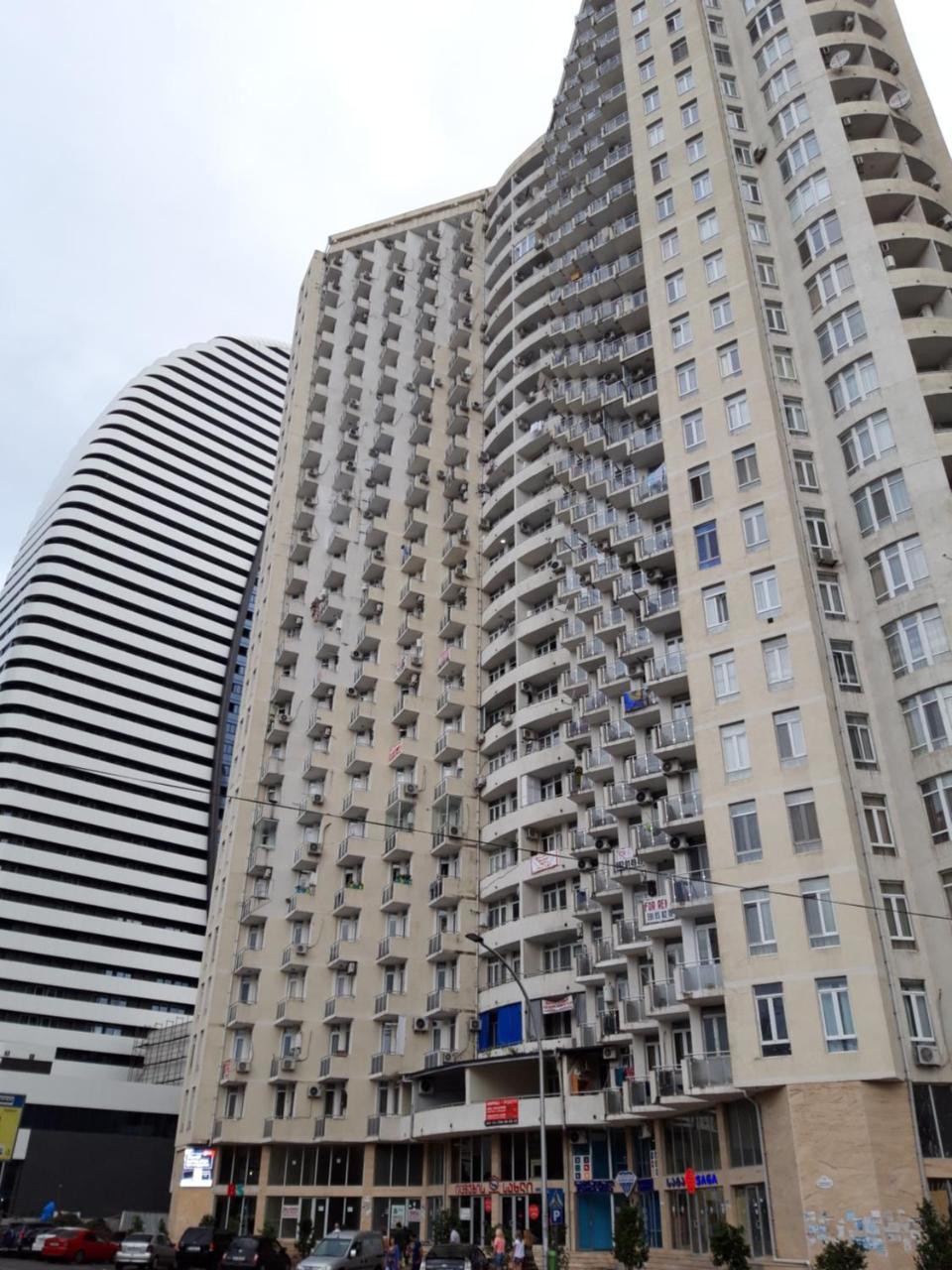 באטומי Mari Apartment מראה חיצוני תמונה